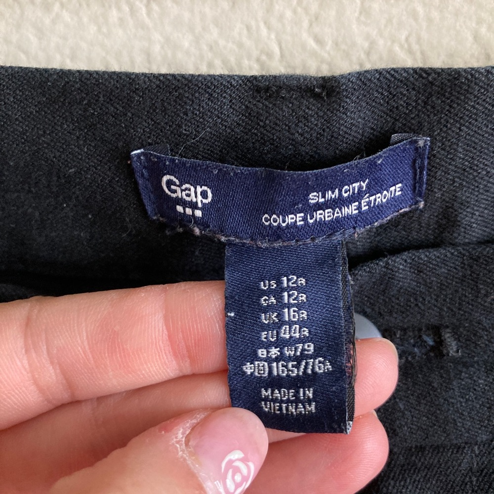 Lot of 2 pairs Gap khakis and professional pants